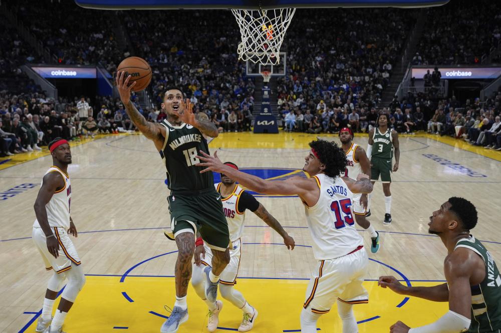 在比赛的尾 在比赛的尾