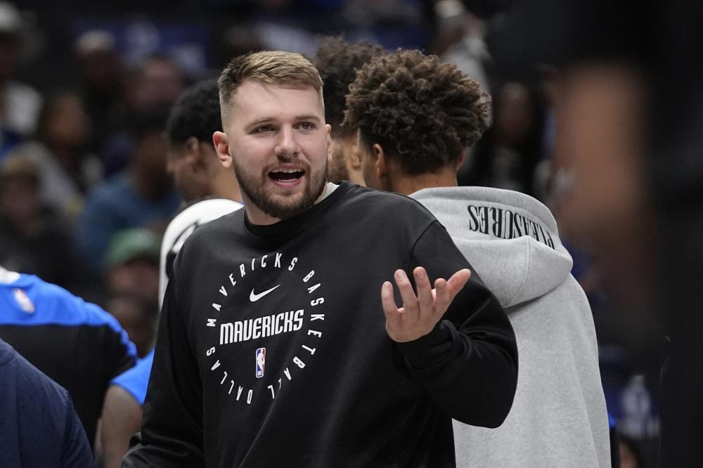 新疆在防守 新疆在防守