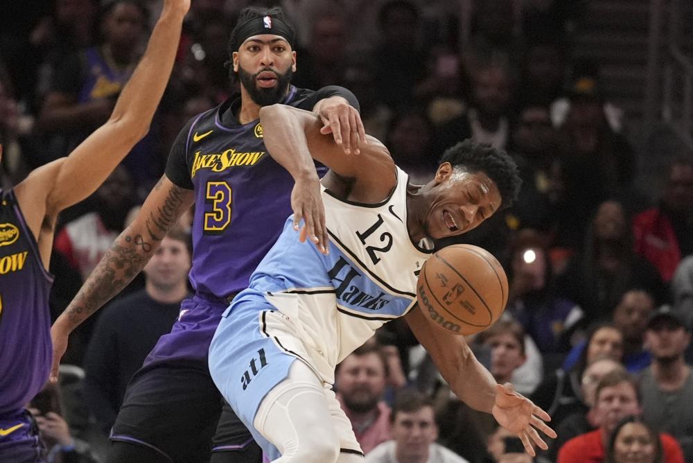 队逼入困境 队逼入困境