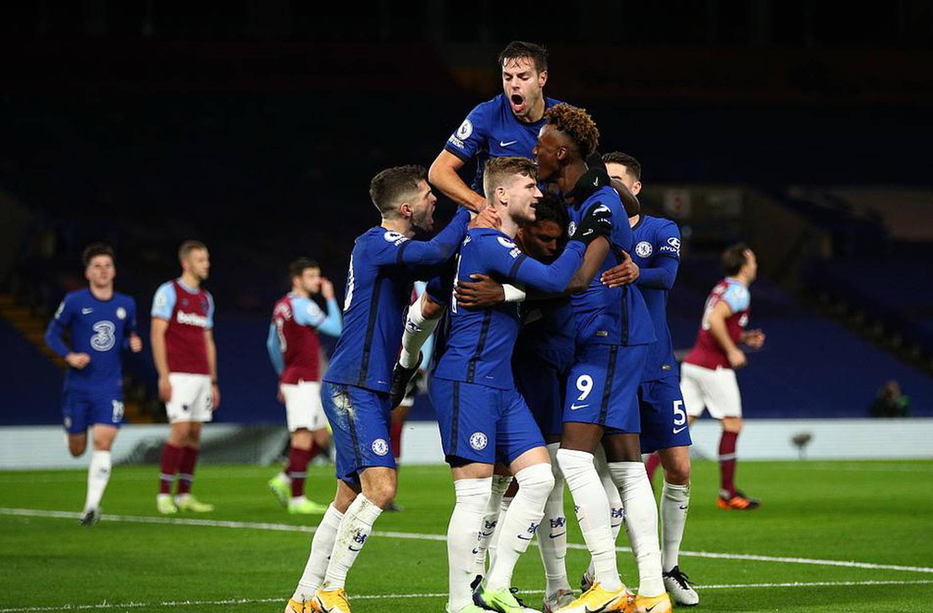 体育2024年02月11日《体育新闻》完整版